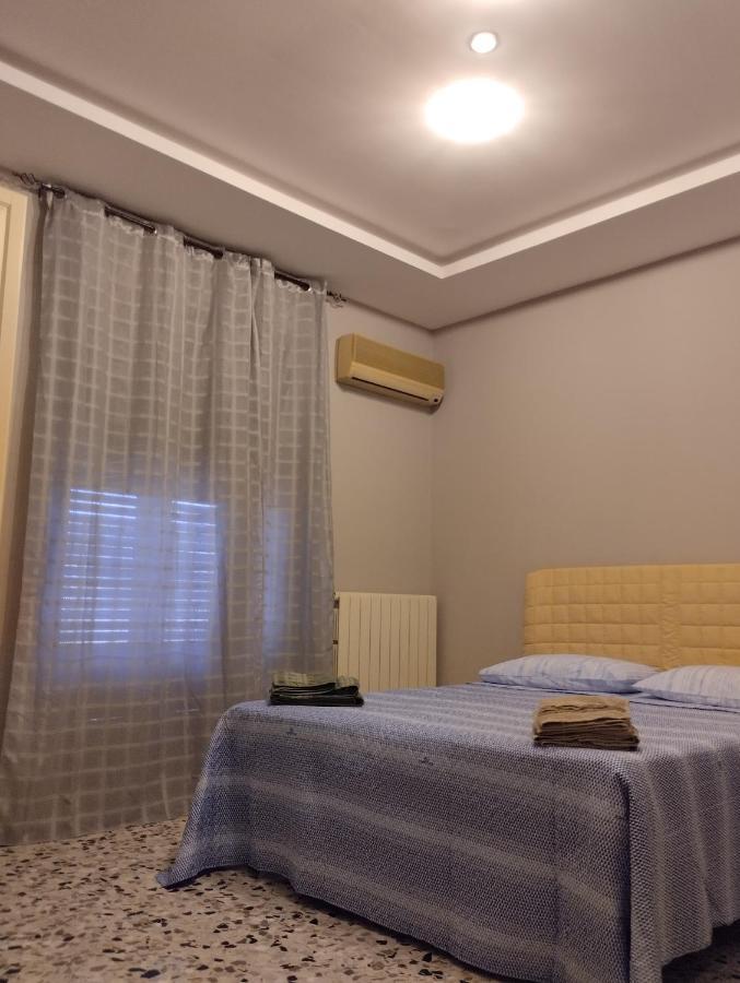 Bed and Breakfast La Darsena à Crotone Extérieur photo